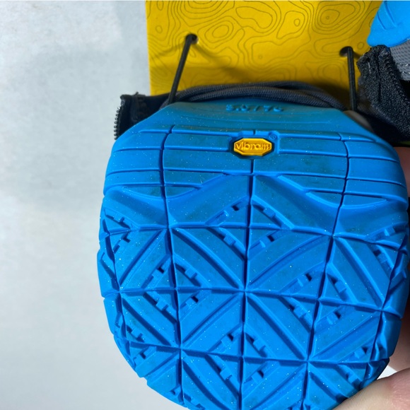 NEW Ruffwear VIBRAM Polar Trex Trail Hiking Winter Dog Boots — [2]; 3 Inch/ 76mm - Picture 5 of 11